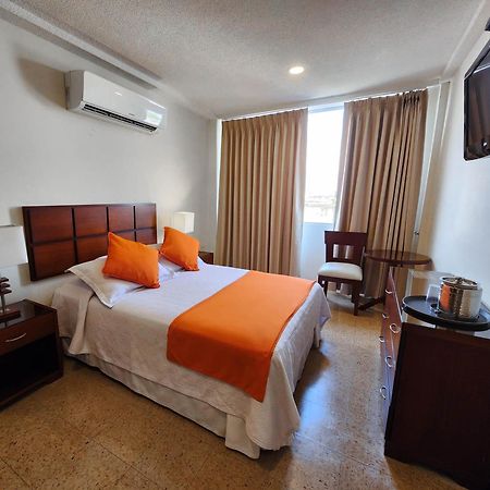 Hotel Anaconda Leticia Exterior photo