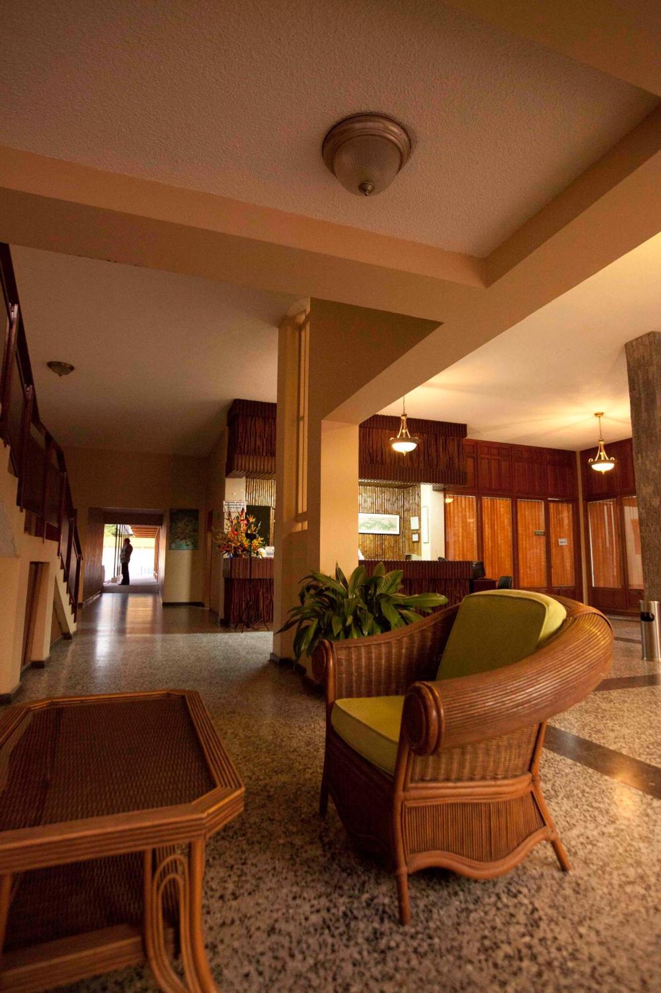 Hotel Anaconda Leticia Exterior photo