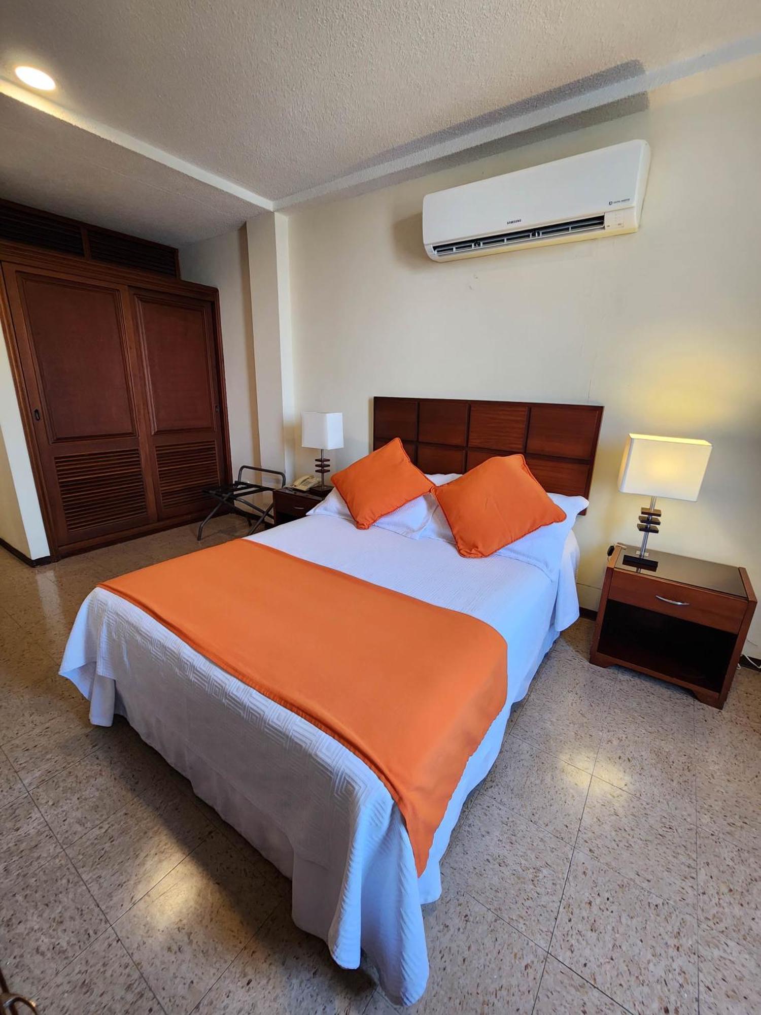 Hotel Anaconda Leticia Exterior photo