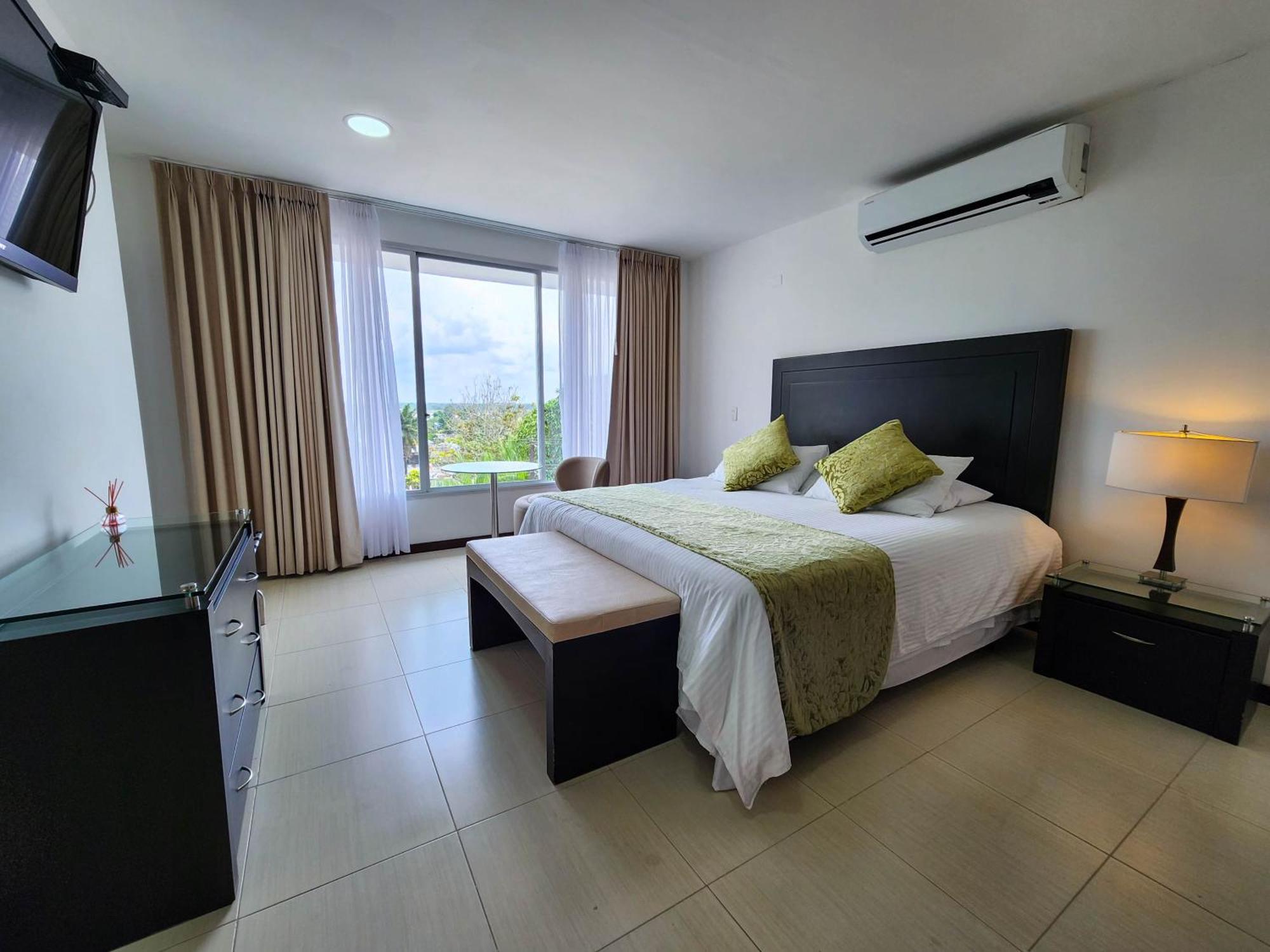 Hotel Anaconda Leticia Exterior photo